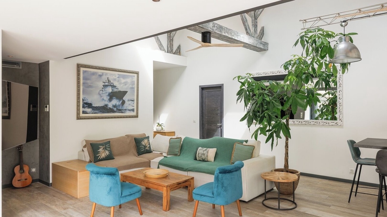 Photo of Livingroom in La Croix des Gardes