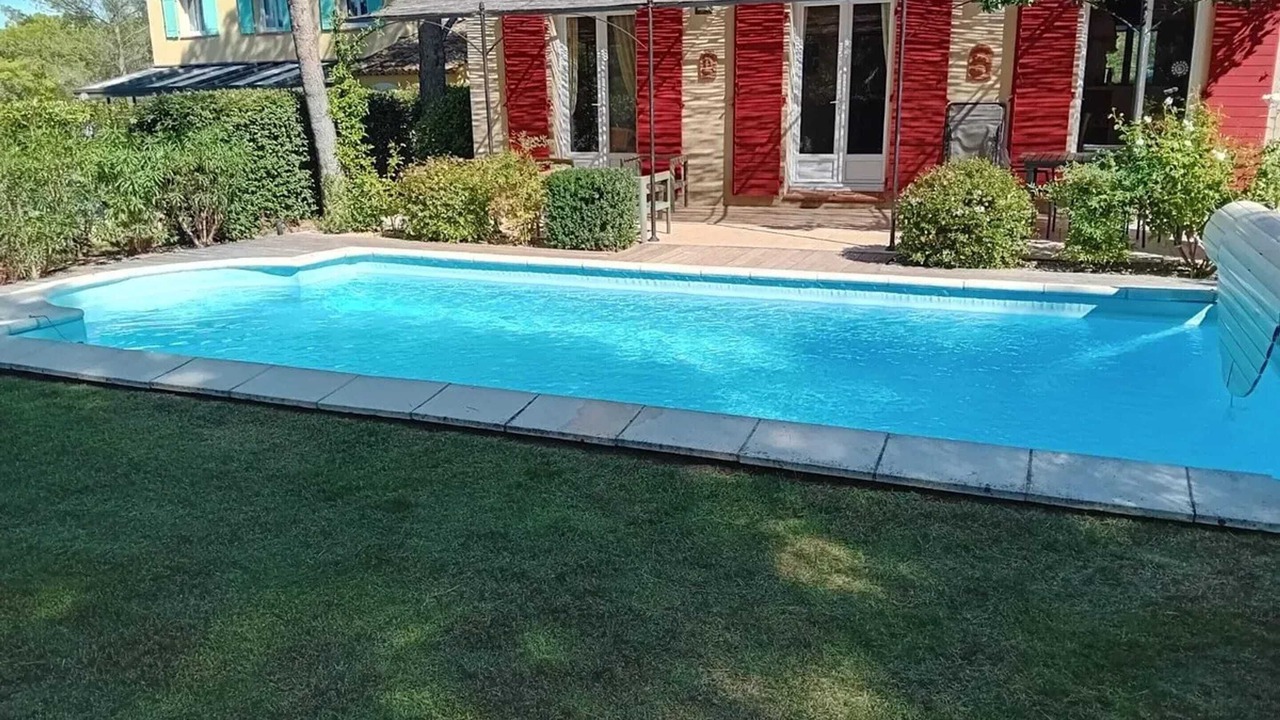 Photo of Outdoor in Pont Royal