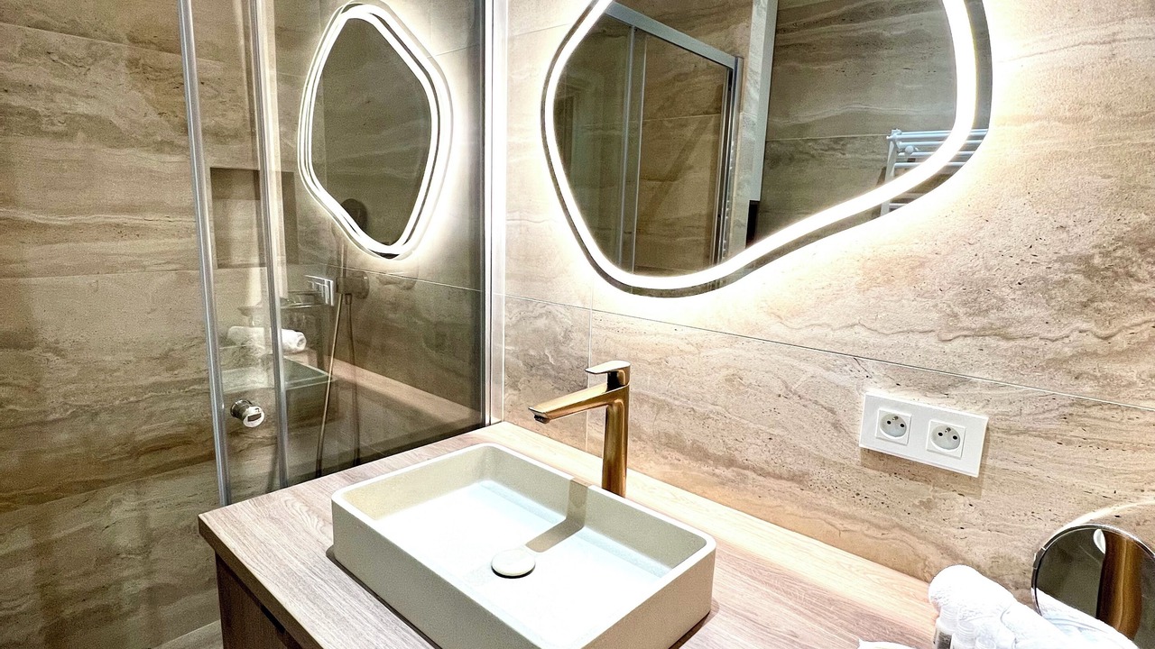 Photo of Bathroom in Riquier