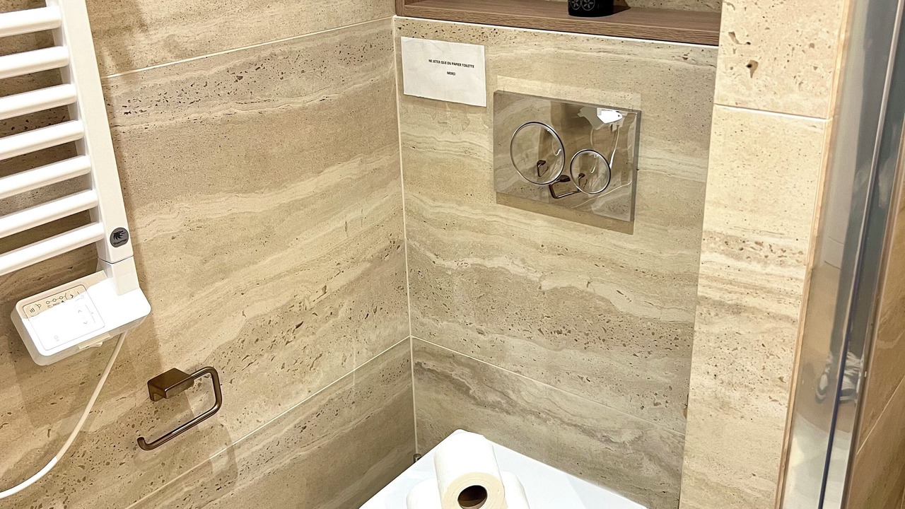 Photo of Bathroom in Riquier