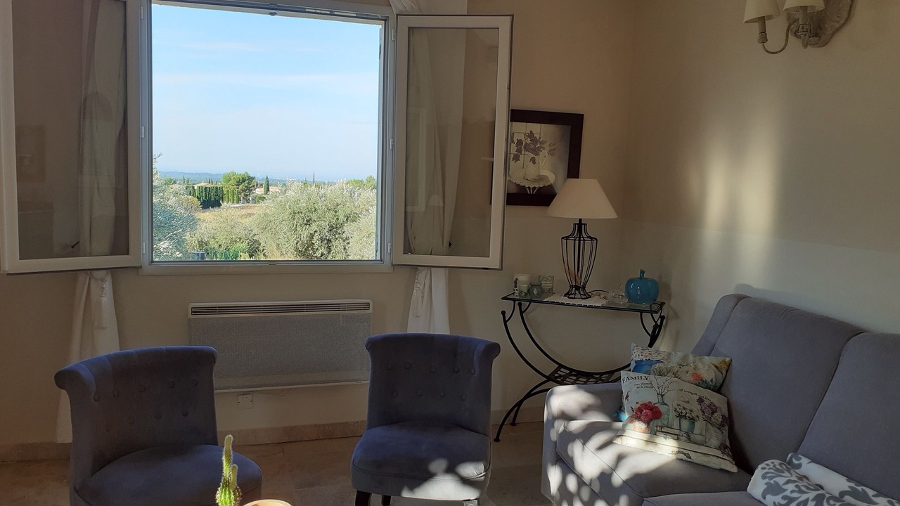 Photo of Livingroom in Crillon-le-Brave