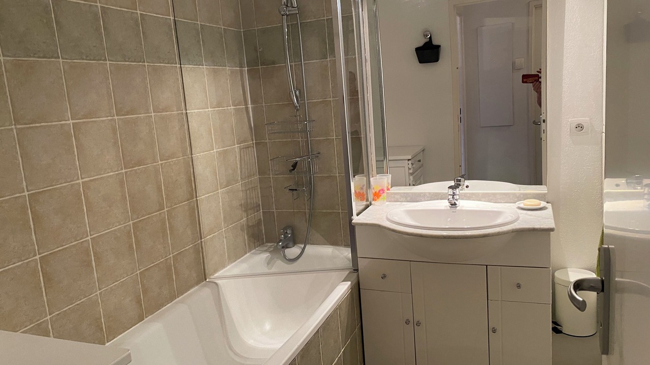 Photo of Bathroom in Saint-Etienne-en-Devoluy