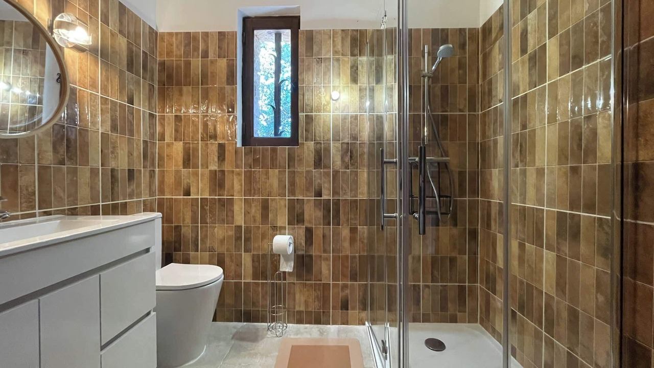 Photo of Bathroom in Gordes
