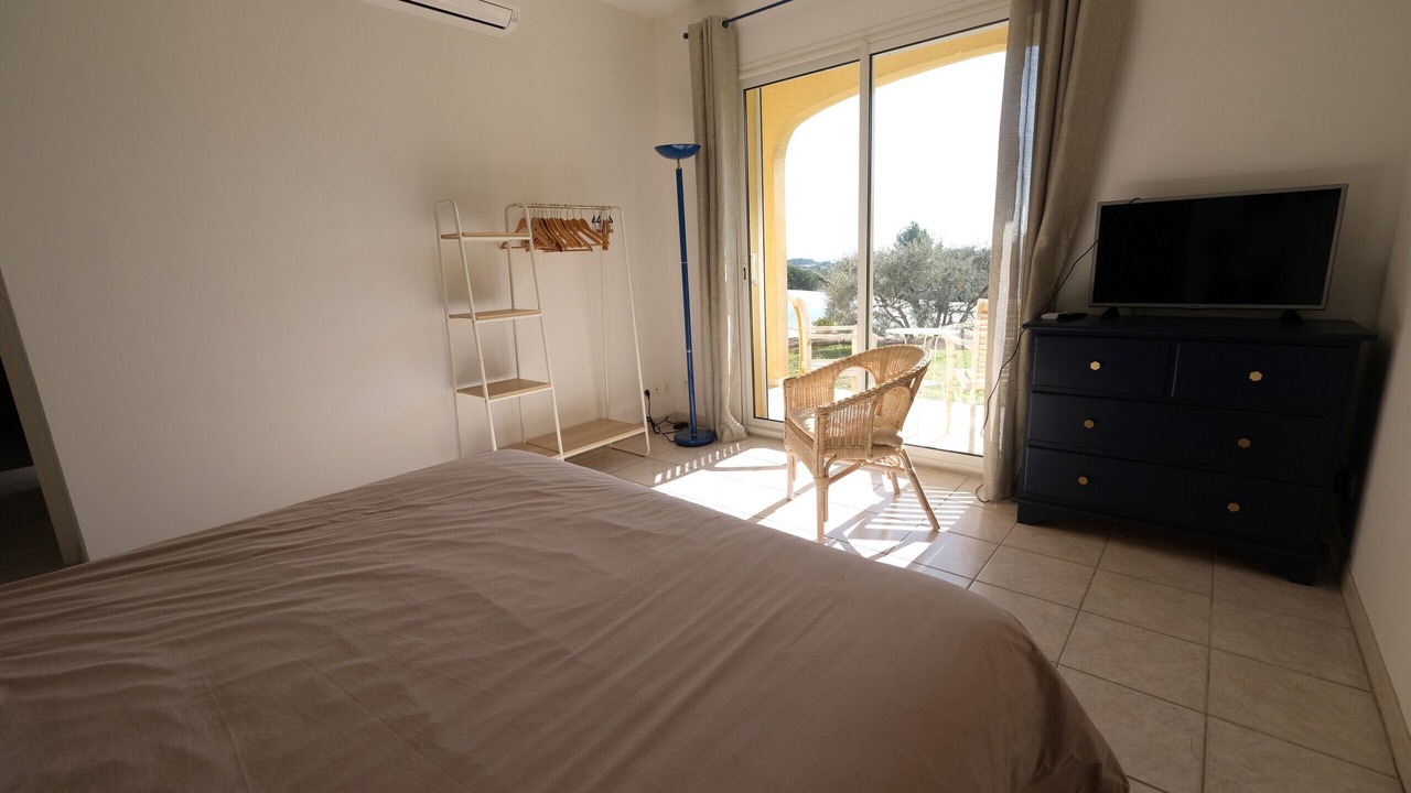 Photo of Bedroom in Aureille
