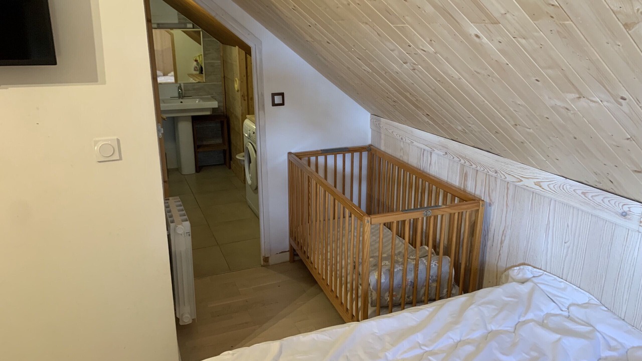 Photo of Bedroom in Venosc