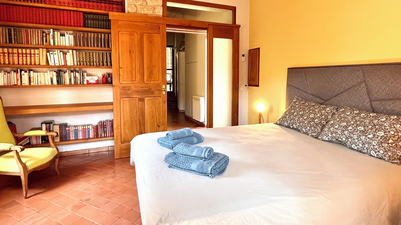 Photo of Bedroom in Gordes