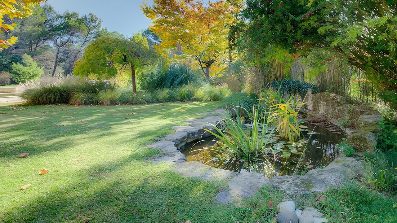 Photo of Outdoor in Lambesc
