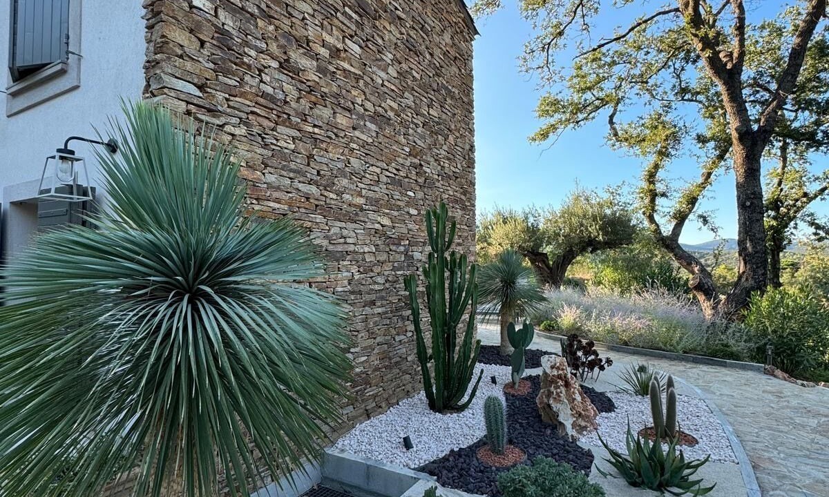 Photo of Outdoor in Cogolin