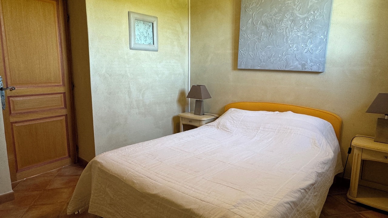 Photo of Bedroom in Villedieu