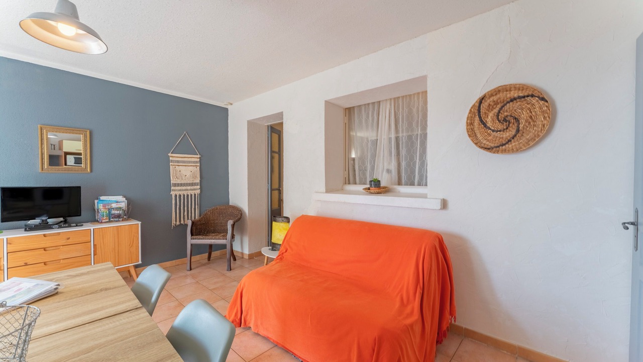 Photo of Livingroom in Villelaure