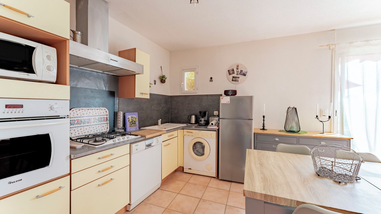 Photo of Kitchen in Villelaure