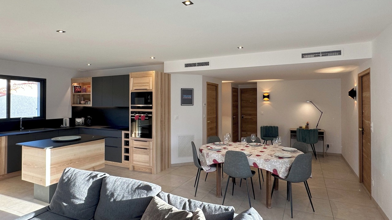 Photo of Livingroom in Salavas