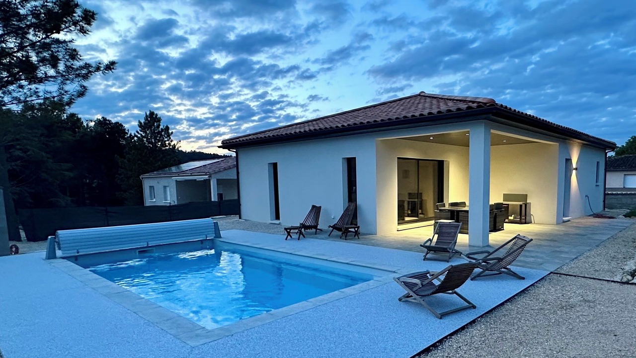 Photo of Outdoor in Salavas