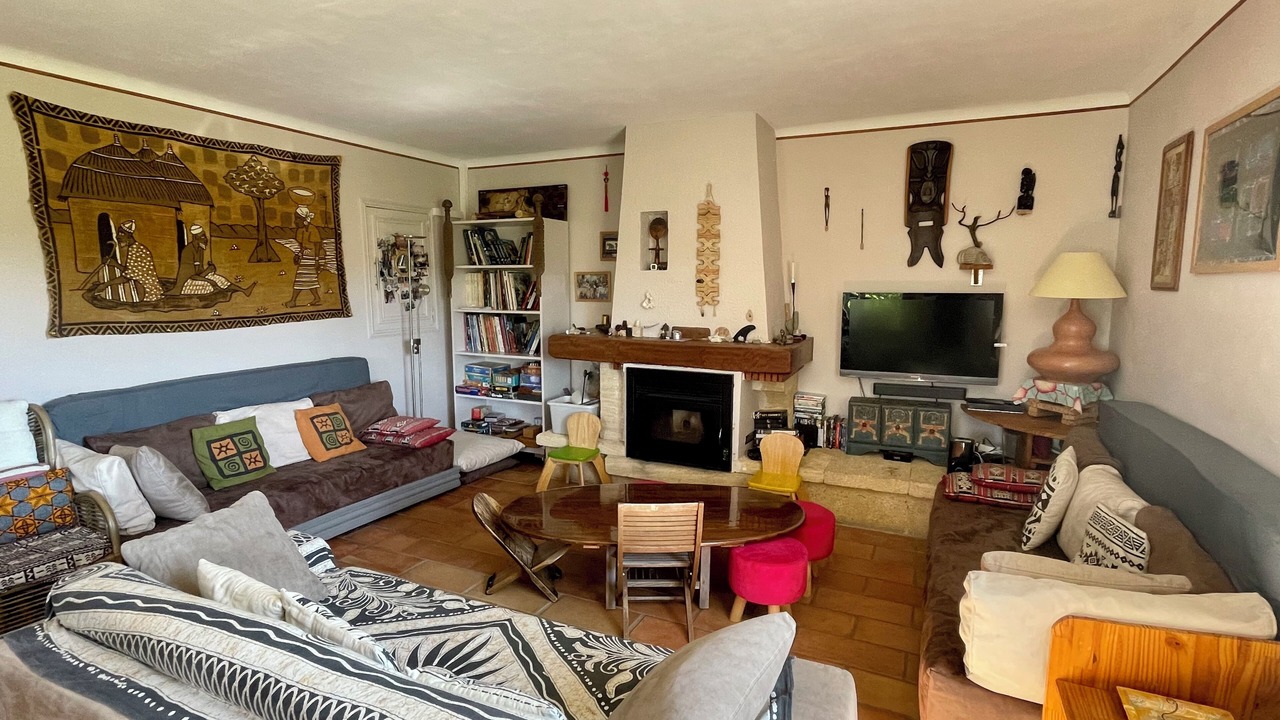 Photo of Livingroom in Lambesc