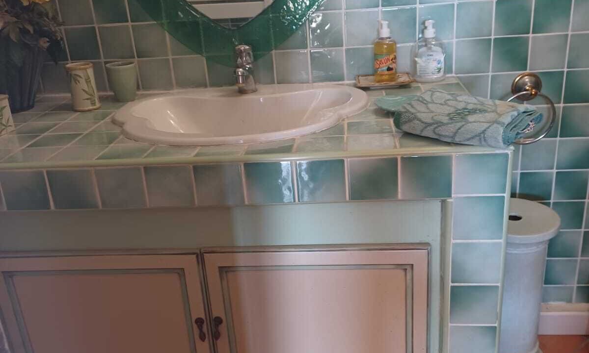 Photo of Bathroom in Ollioules