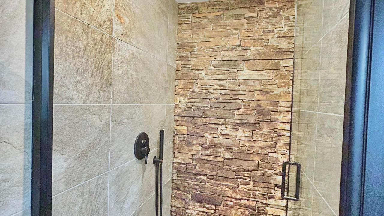Photo of Bathroom in Opera