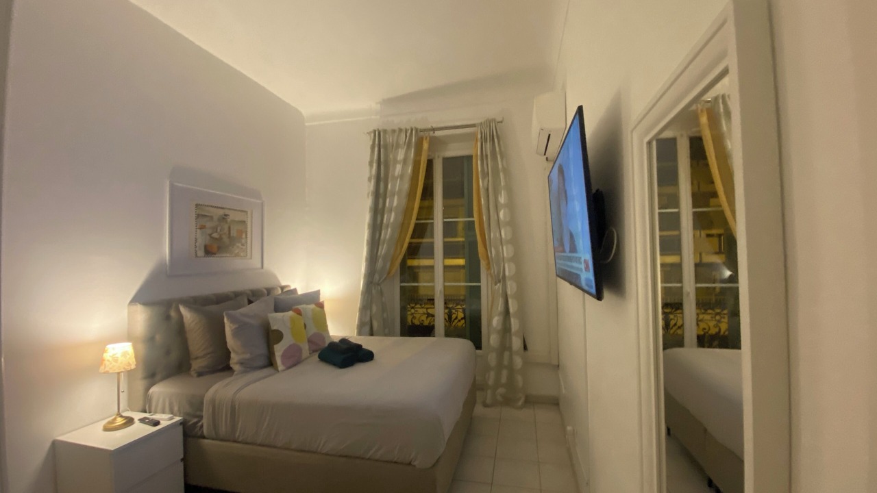 Photo of Bedroom in Jean-Medecin