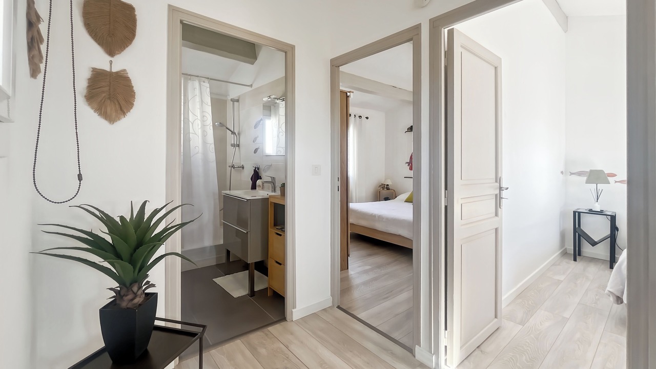 Photo of Bedroom in Sanary-sur-Mer