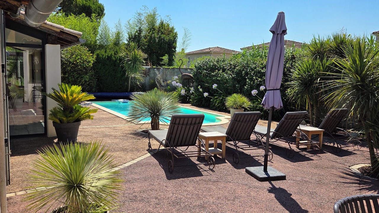 Photo of Outdoor in Graveson