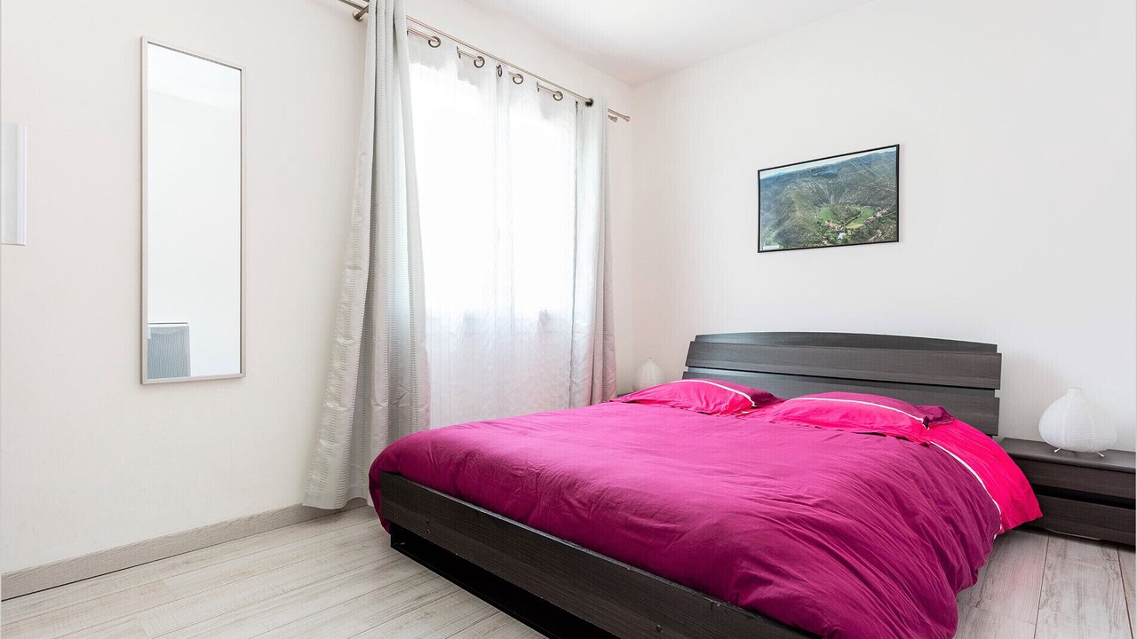 Photo of Bedroom in Lemasson