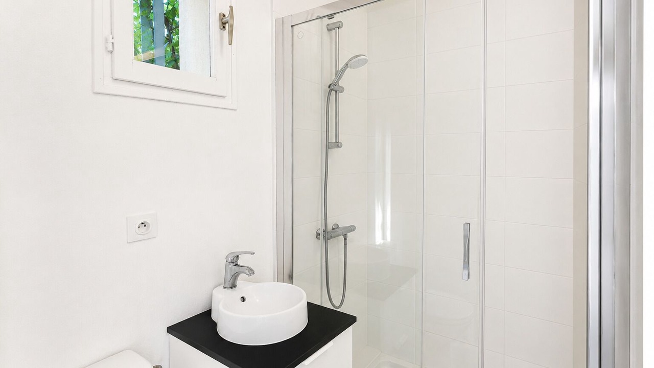 Photo of Bathroom in Pernes-les-Fontaines