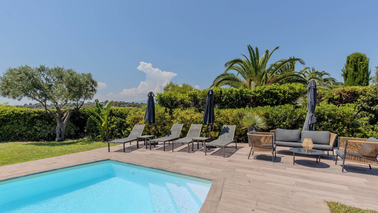 Photo of Outdoor in Villeneuve-Loubet