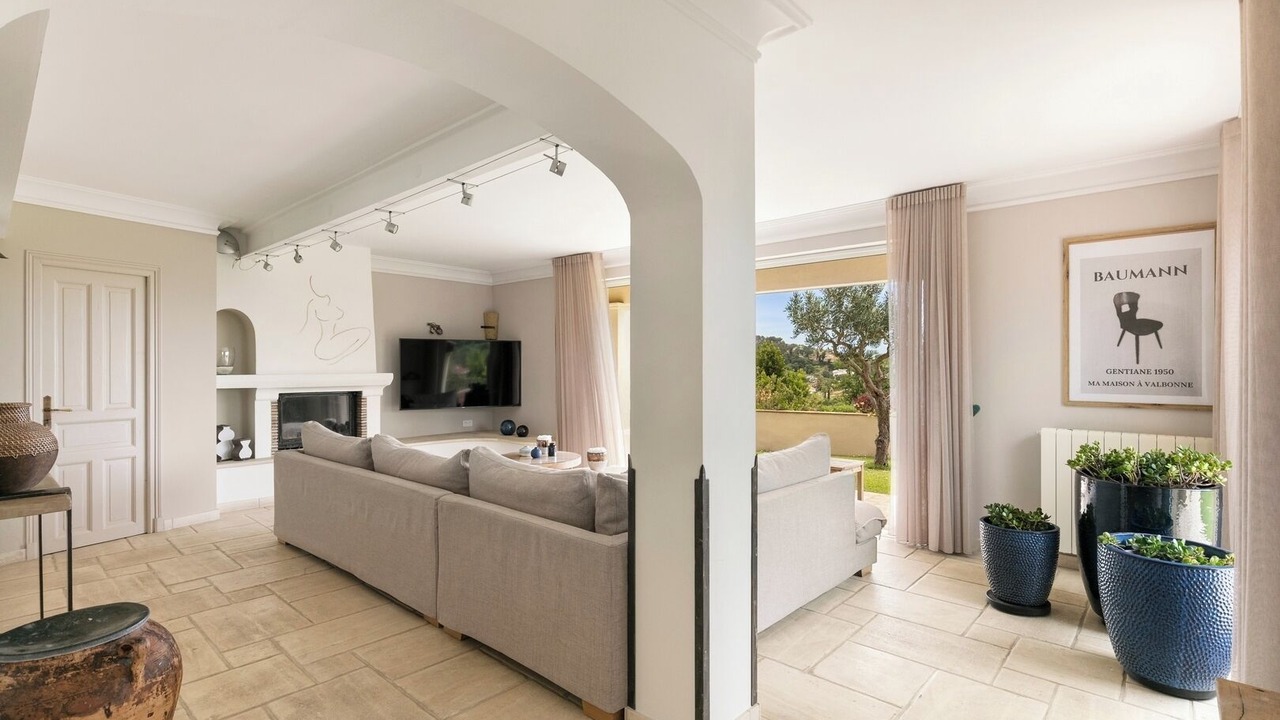 Photo of Livingroom in Valbonne