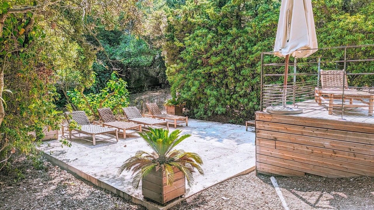 Photo of Patio Balcony in Giens