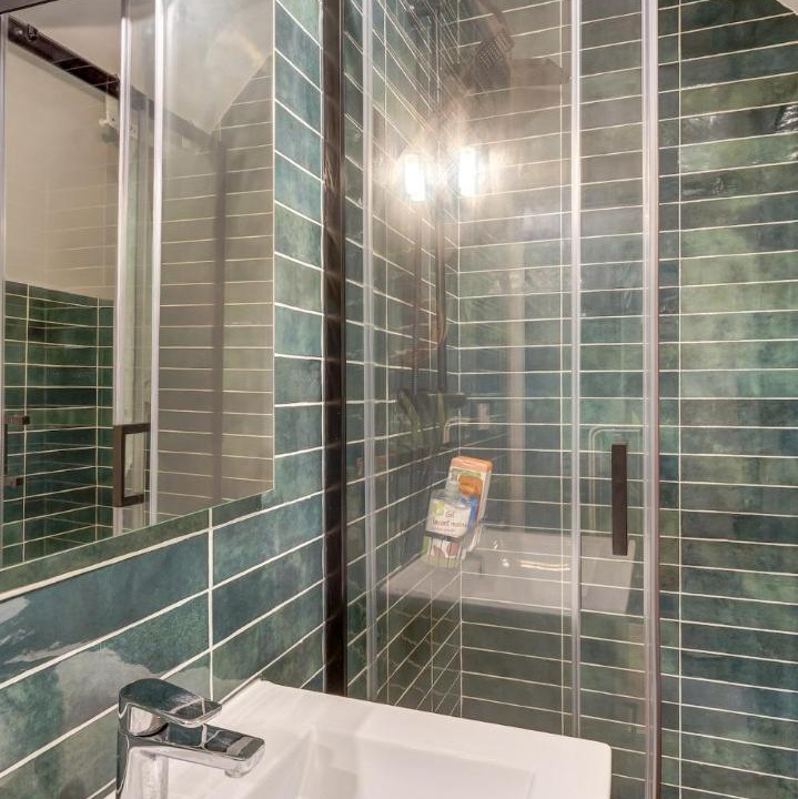 Photo of Bathroom in Venissieux