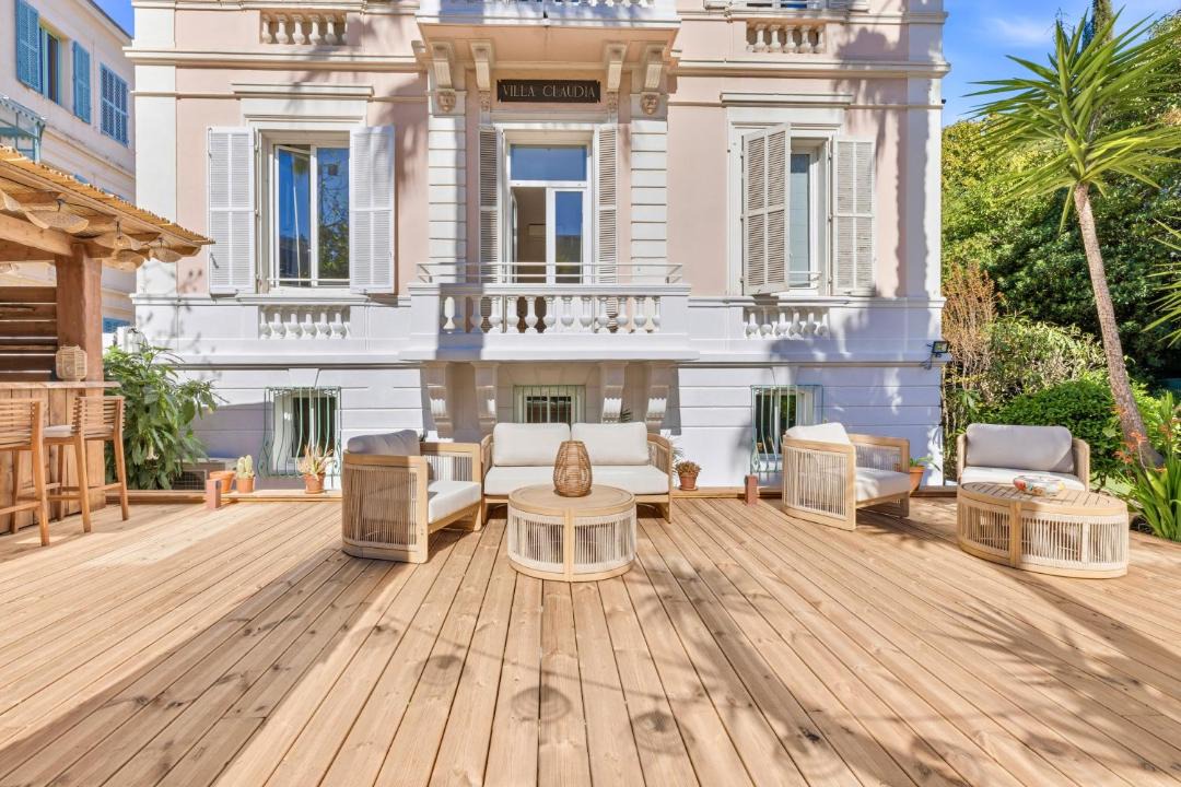 Photo of Others in Cannes City Centre