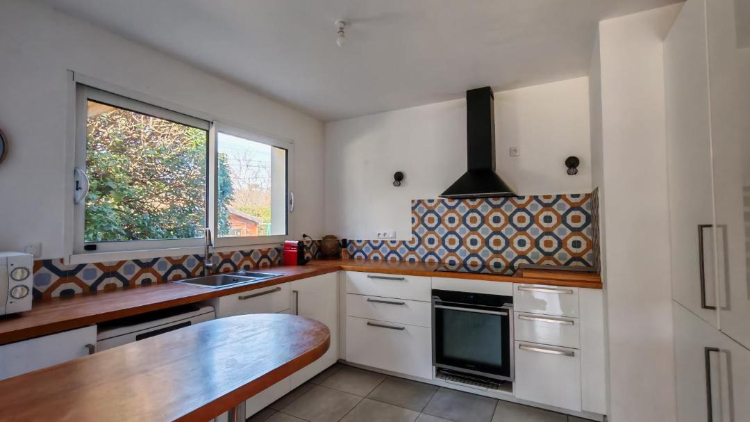 Photo of Kitchen in Neoules