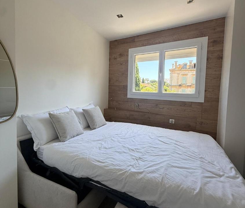Photo of Bedroom in Cannes