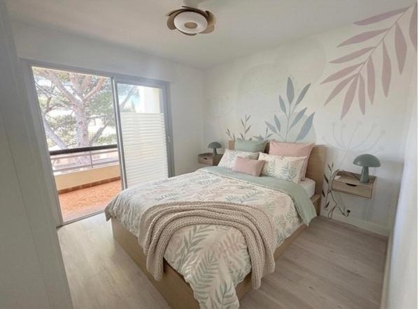 Photo of Bedroom in Sanary-sur-Mer