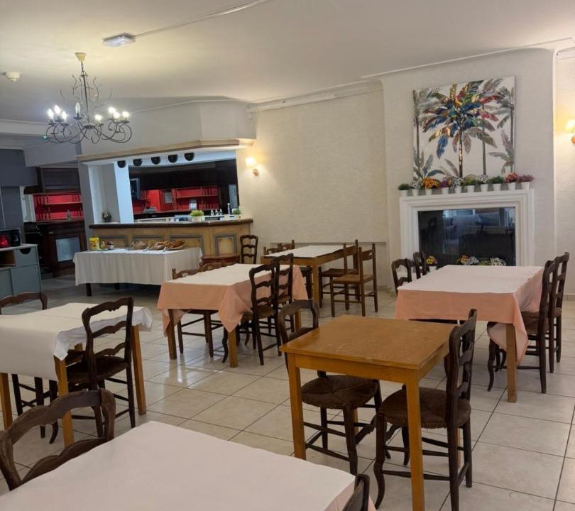 Photo of Others in Beaucaire