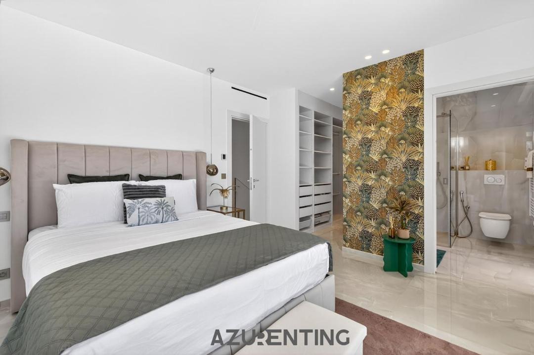 Photo of Bedroom in Le Cannet