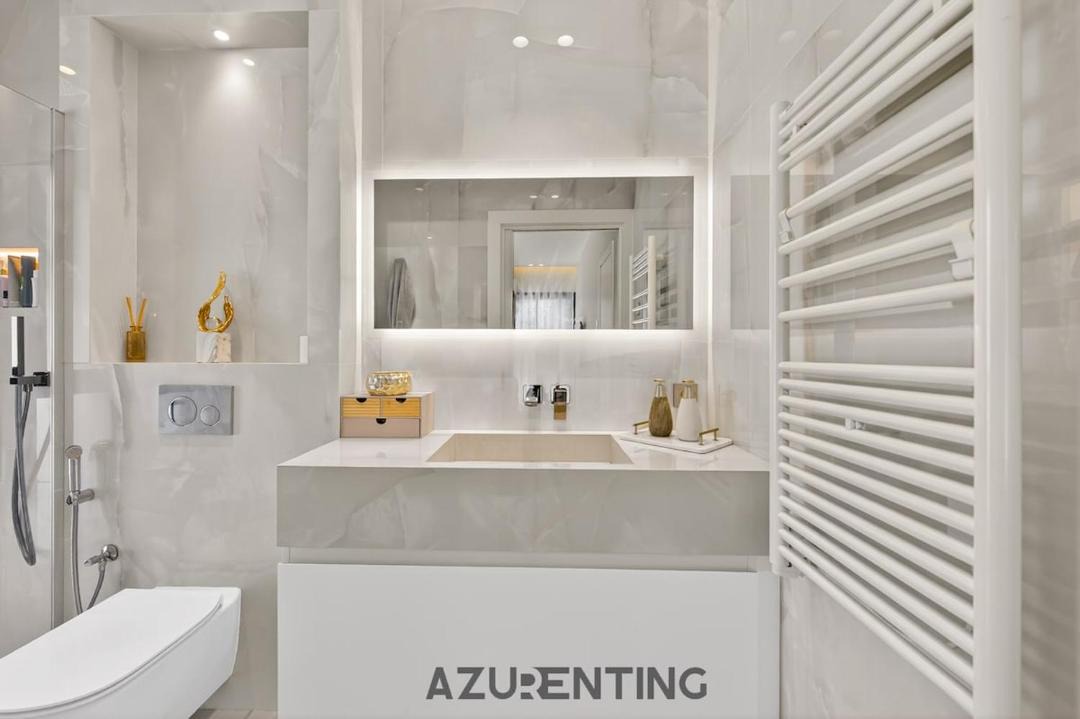 Photo of Bathroom in Le Cannet