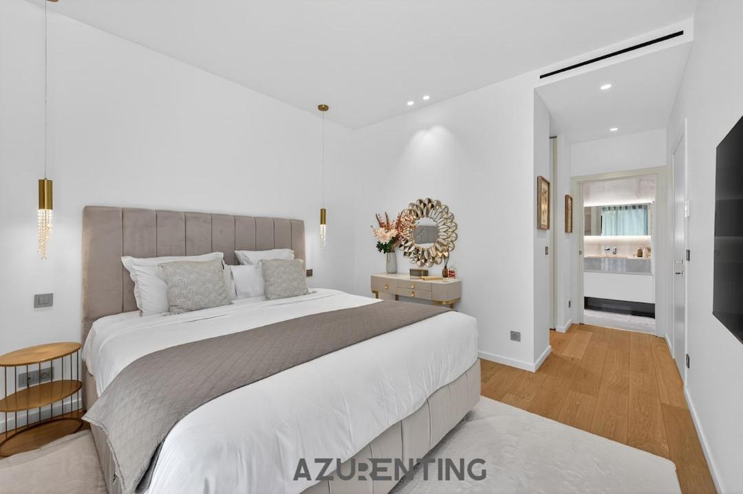 Photo of Bedroom in Le Cannet