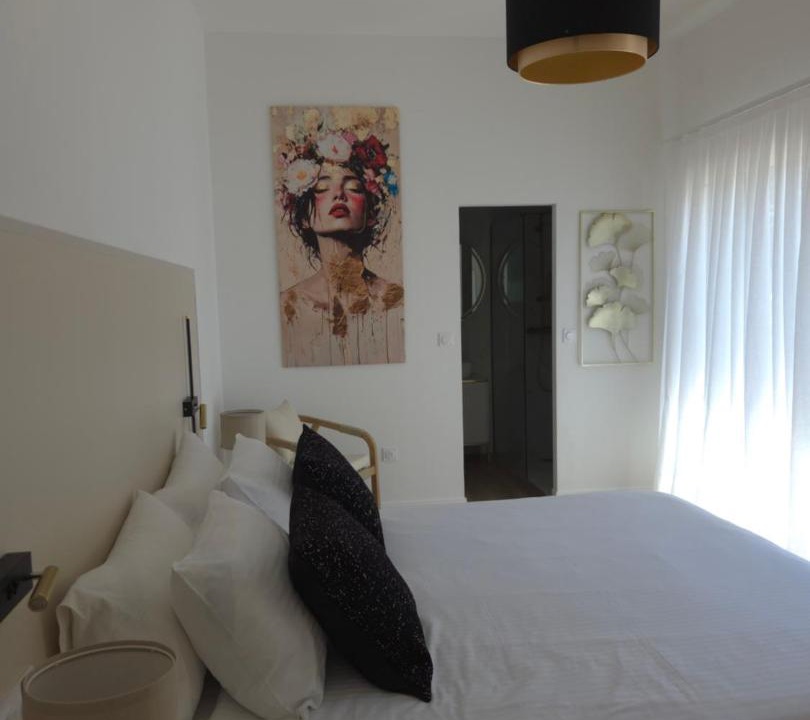 Photo of Bedroom in Saint-Cannat