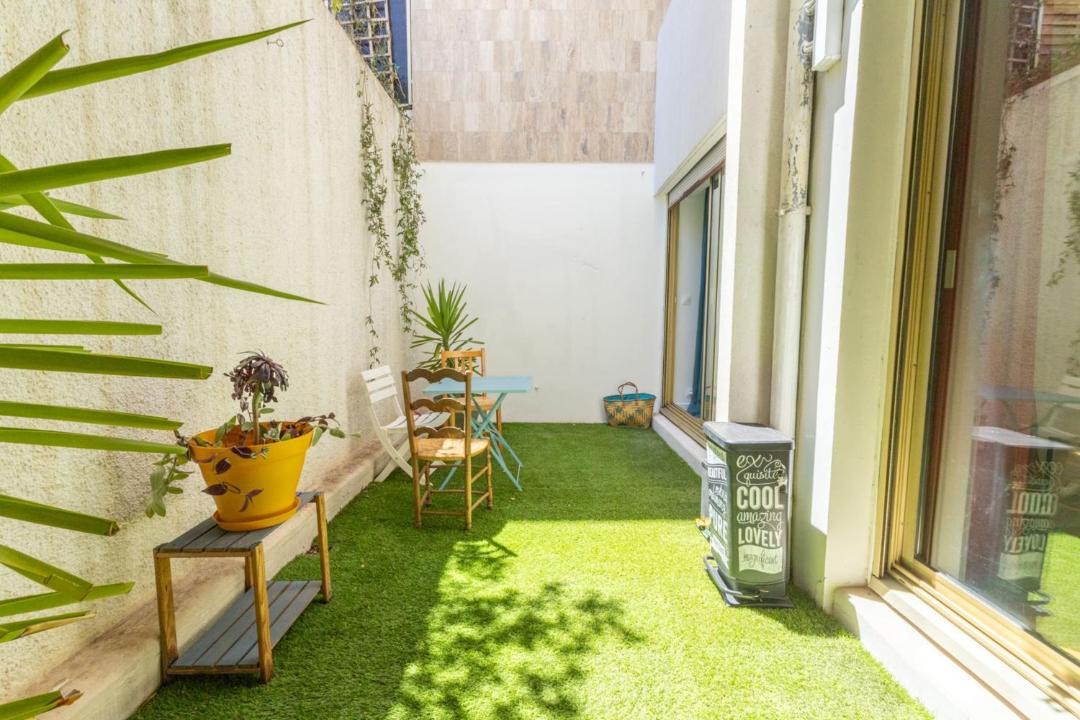Photo of Patio Balcony in Prado-Perier