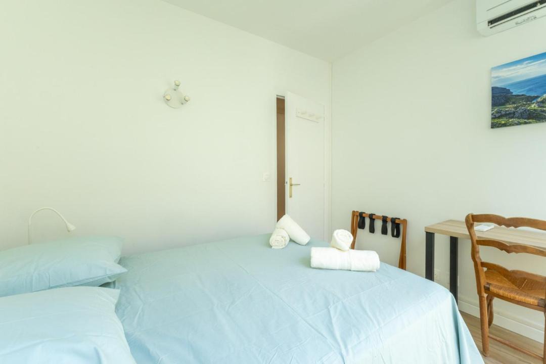 Photo of Bedroom in Prado-Perier