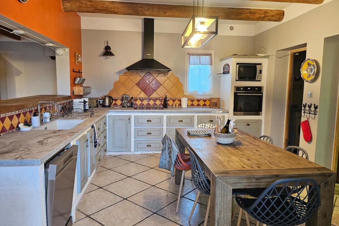 Photo of Kitchen in Courthezon