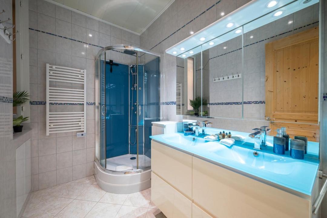 Photo of Bathroom in Beausoleil