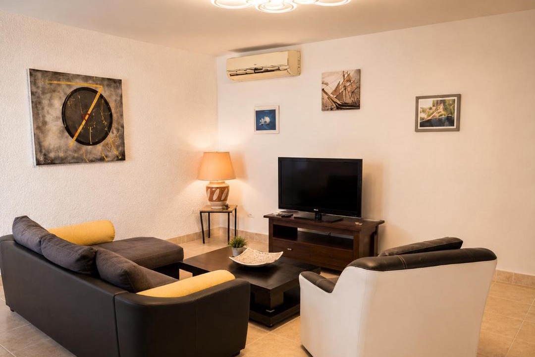 Photo of Livingroom in 9th Arrondissement