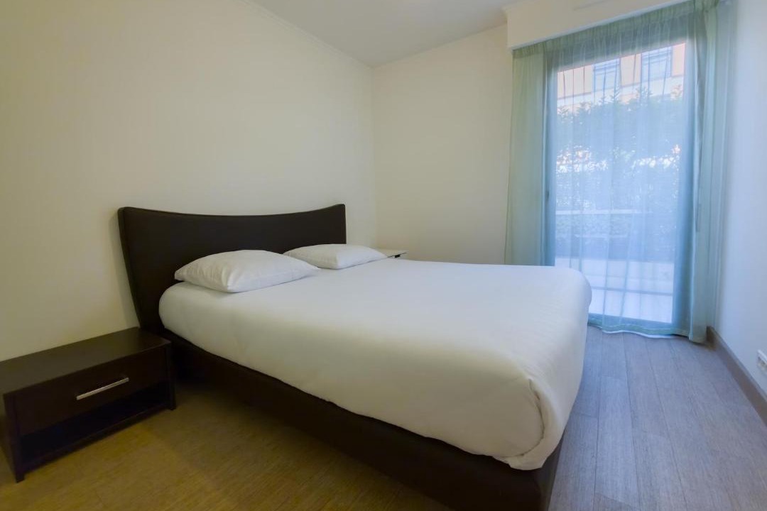 Photo of Bedroom in Villeneuve Loubet Beach