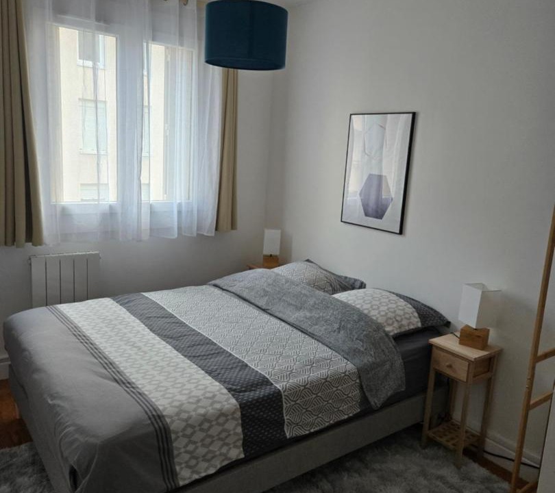 Photo of Bedroom in Charpennes - Charmettes