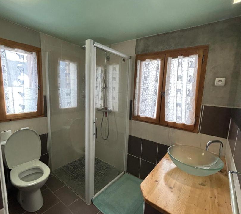 Photo of Bathroom in Jausiers
