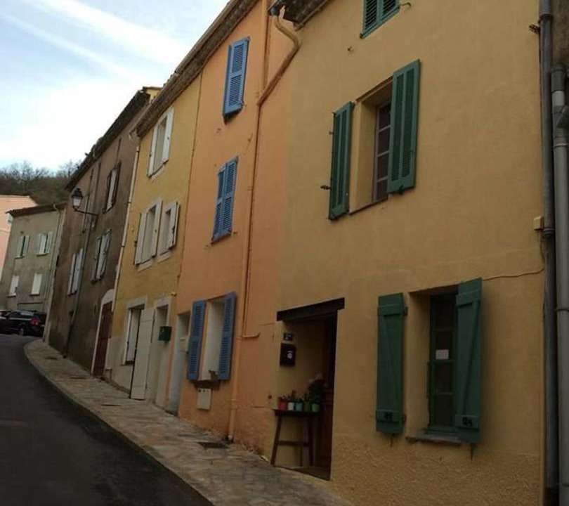 Photo of Buildings in La Garde-Freinet