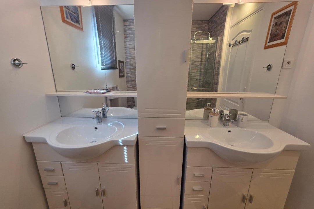 Photo of Bathroom in Les Adrets-de-l'Esterel