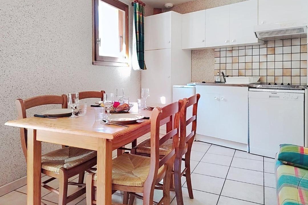 Photo of Kitchen in La Chapelle-en-Valgodemard