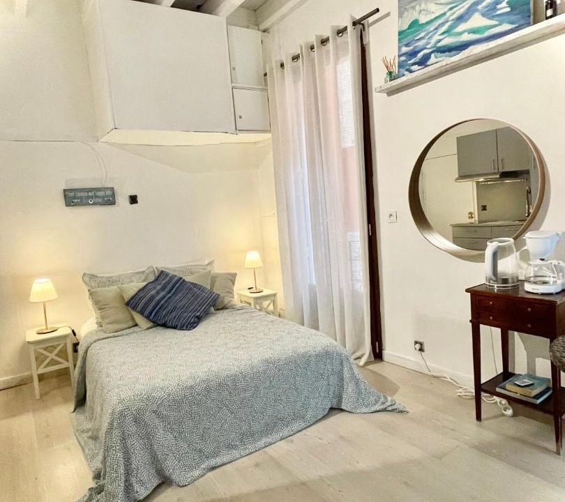 Photo of Bedroom in Monaco-Ville